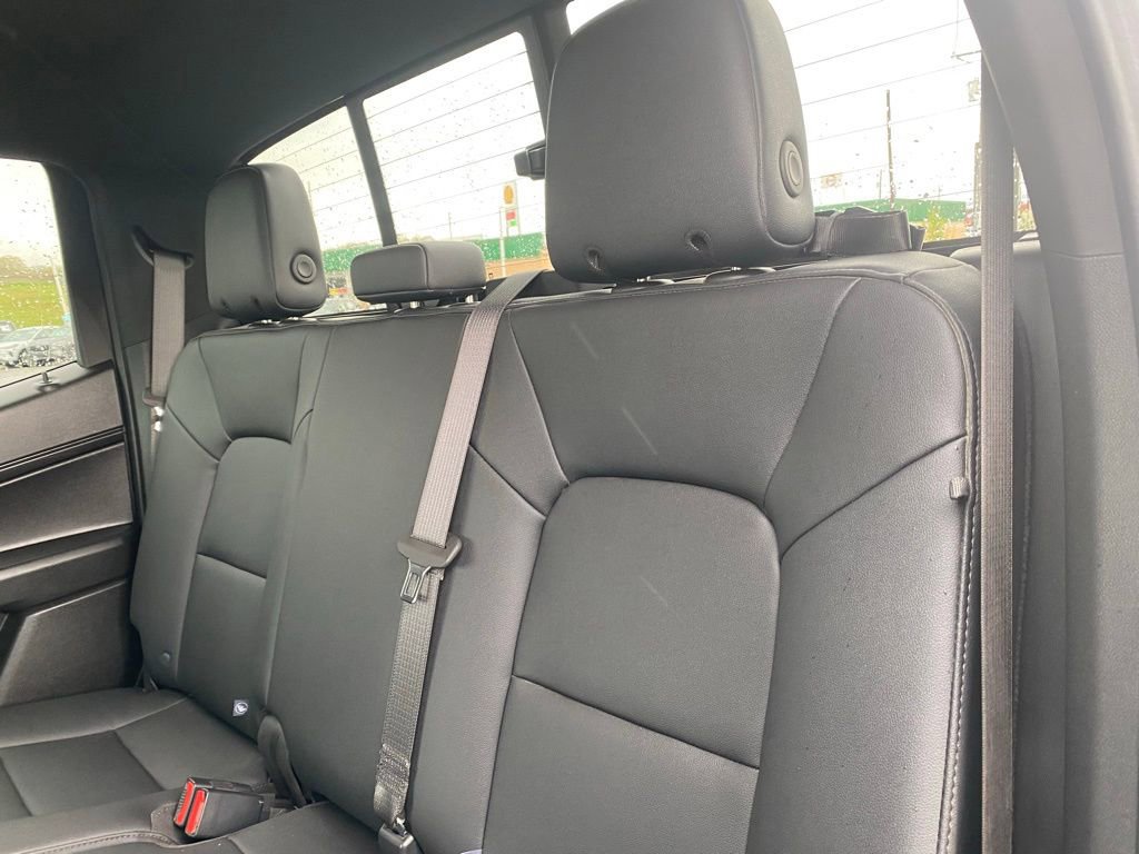 Used 2025 Chevrolet Colorado Trail Boss image 29