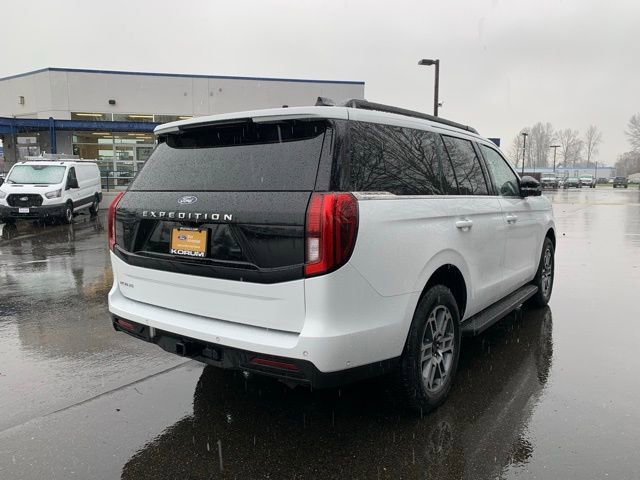 Certified 2025 Ford Expedition Active image 10