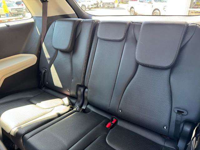 Used 2022 Kia Carnival SX Prestige image 10