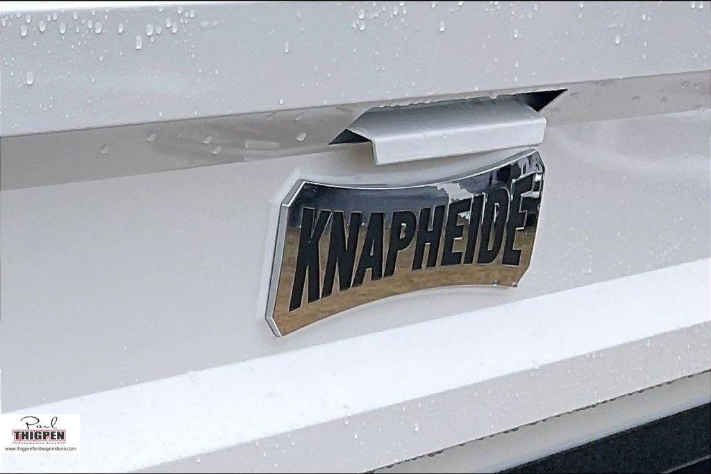 Certified 2025 Ford F250 XL w/ XL Chrome Package image 8