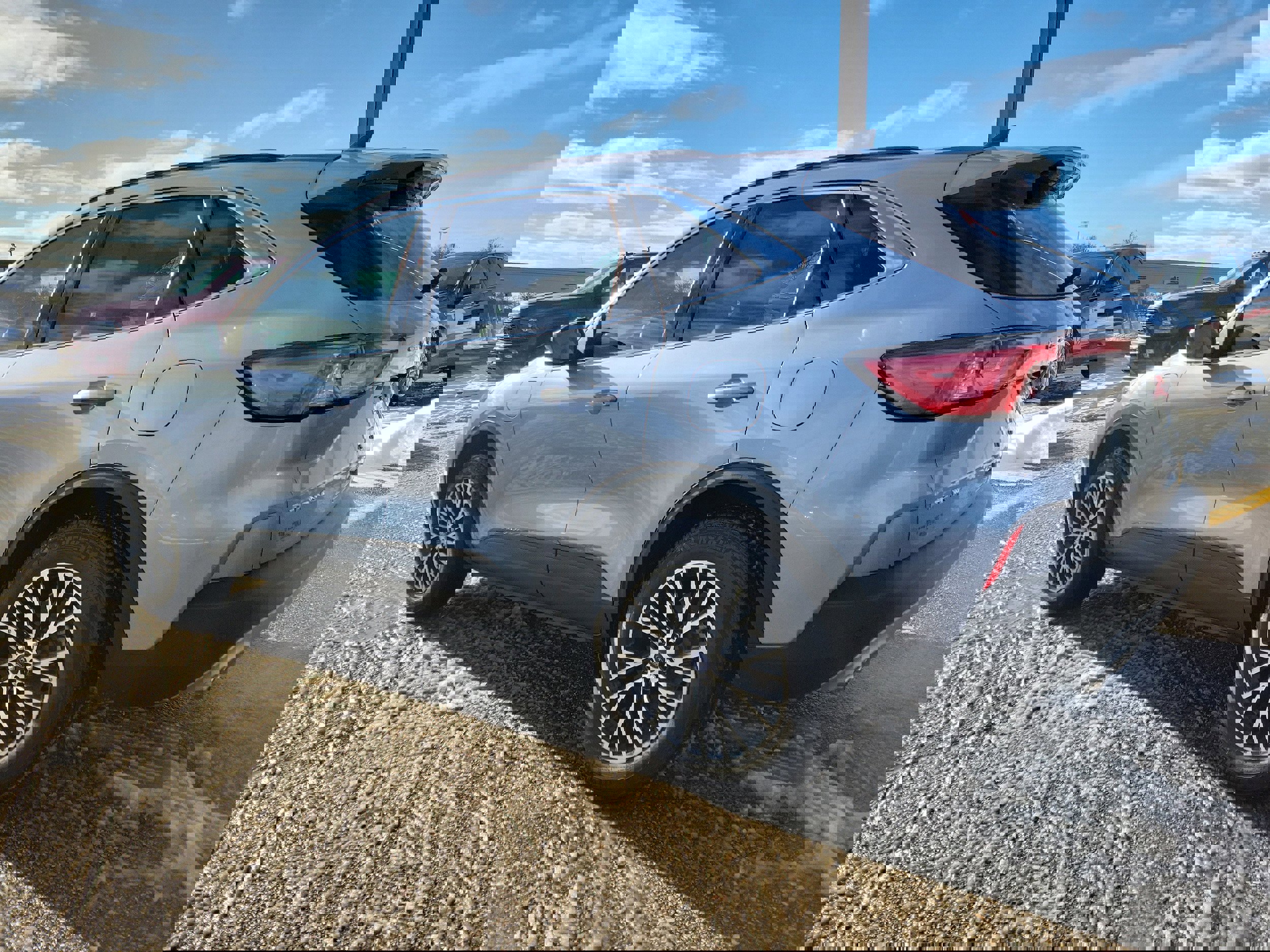 Certified 2022 Ford Escape Titanium image 2