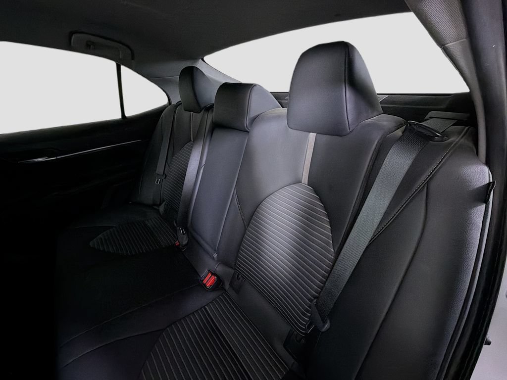Used 2023 Toyota Camry SE FWD image 23