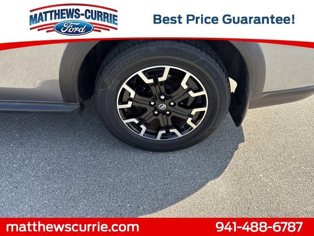 Used 2019 Nissan Pathfinder SL w/ Rock Creek Edition image 16