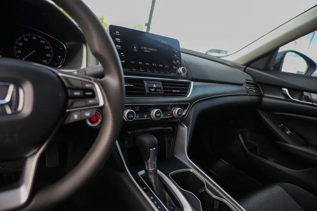 Used 2019 Honda Accord LX image 40