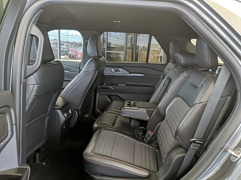 Certified 2025 Ford Explorer ST-Line w/ Premium Package image 12