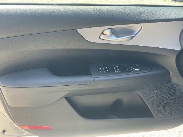 Used 2024 Kia Forte LXS FWD image 17