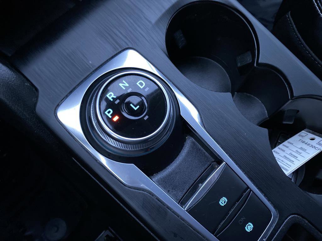 Certified 2025 Ford Escape Platinum image 26
