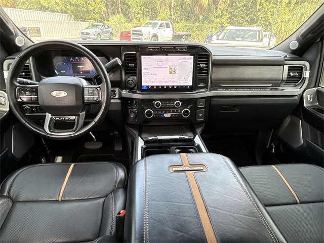 Certified 2023 Ford F450 Platinum w/ FX4 Off-Road Package image 18