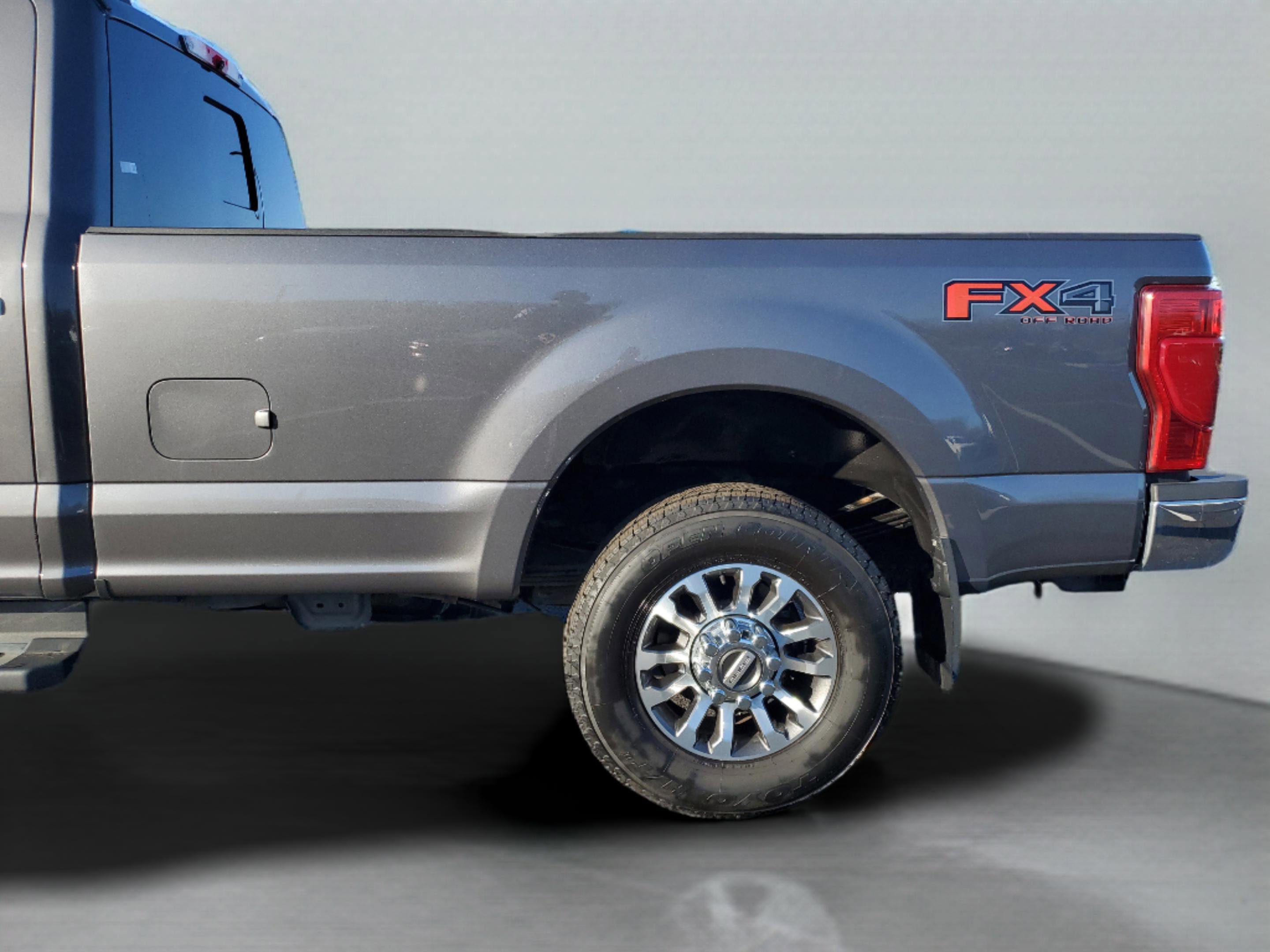 Certified 2021 Ford F350 Lariat w/ Lariat Value Package image 8