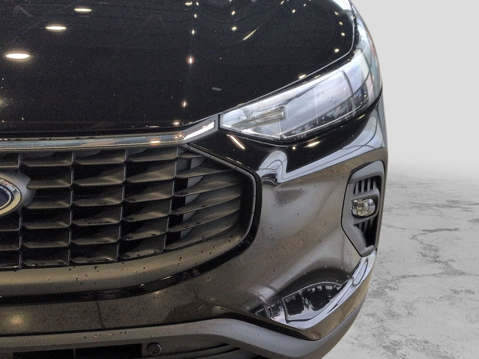 Certified 2025 Ford Escape SE image 13