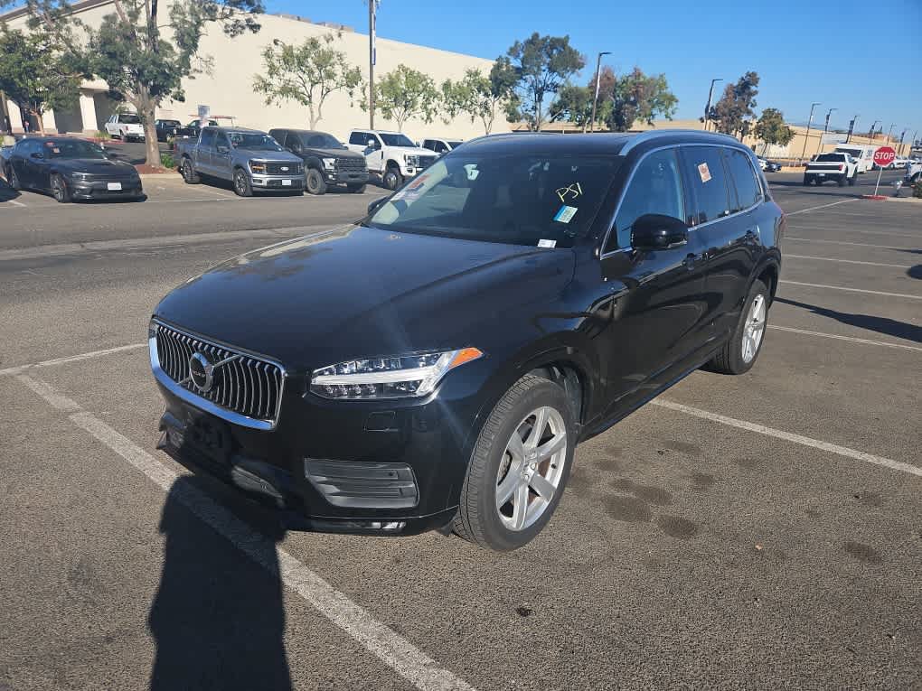 Used 2022 Volvo XC90 T5 Momentum