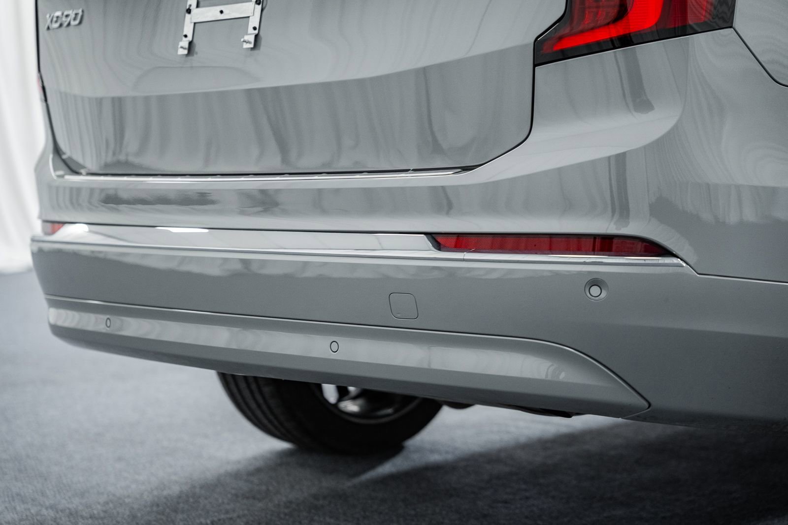 Used 2025 Volvo XC90 T8 Ultra w/ Protection Package Premier image 10