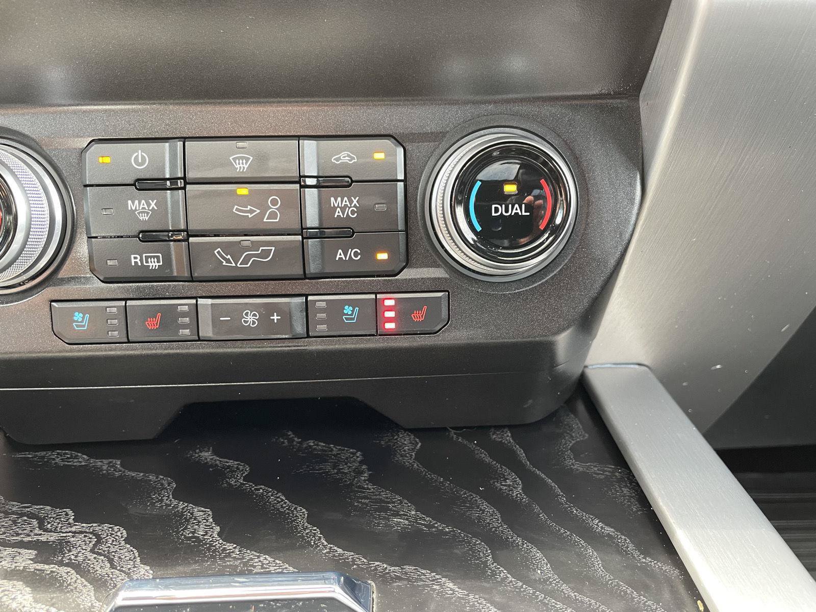 Certified 2020 Ford F150 Platinum w/ Equipment Group 701A Luxury AWD/4WD image 29