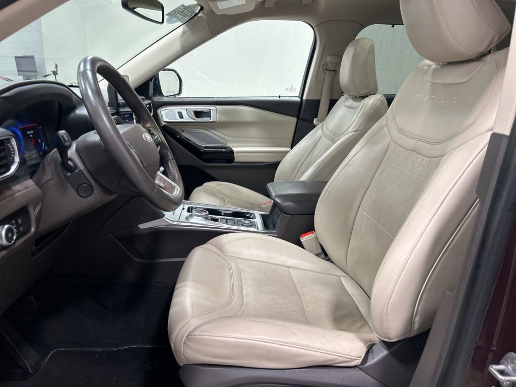 Certified 2023 Ford Explorer Platinum w/ Premium Technology Package image 12