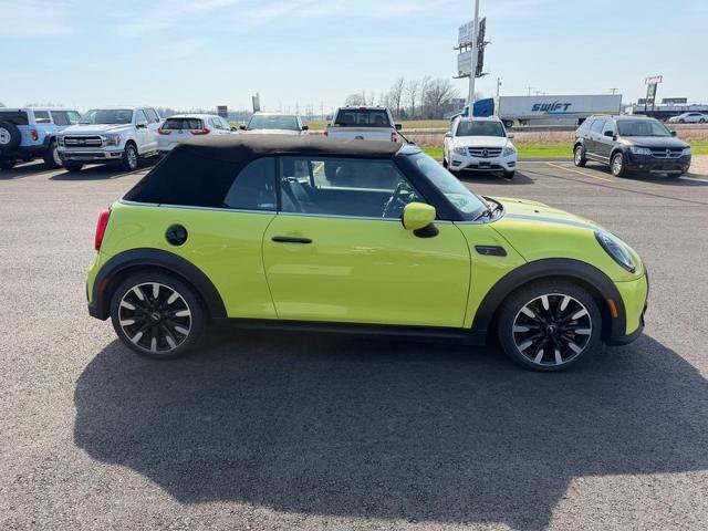 Used 2024 MINI Cooper S image 3