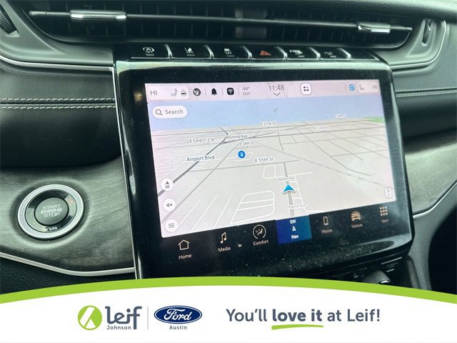 Used 2023 Jeep Grand Cherokee Limited w/ Black Appearance Package image 24