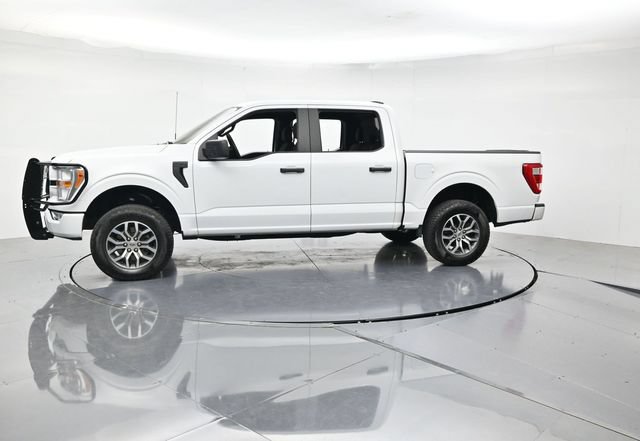 Certified 2022 Ford F150 XL w/ STX Black Appearance Package AWD/4WD image 6