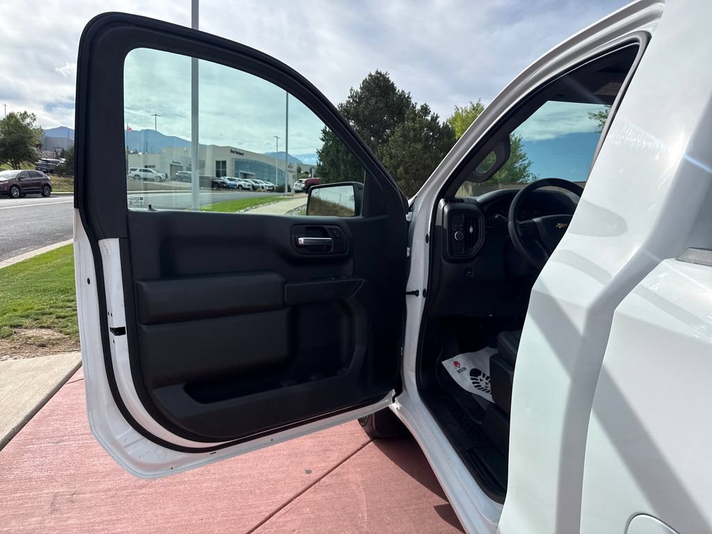 Used 2026 Chevrolet Silverado 1500 W/T w/ WT Safety Package RWD image 11