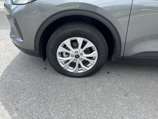 Certified 2024 Ford Escape Active AWD/4WD image 11