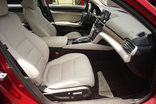 Used 2022 Honda Accord EX-L image 19
