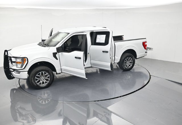 Certified 2022 Ford F150 XL w/ STX Black Appearance Package AWD/4WD image 51