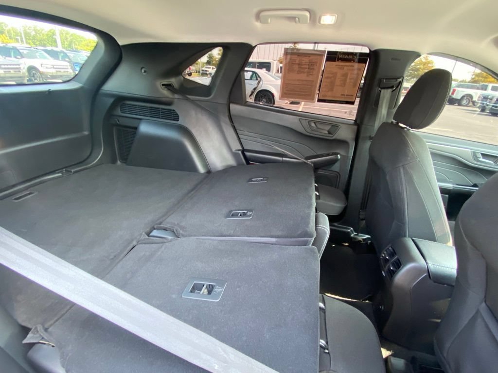 Certified 2025 Ford Escape Active w/ Tech Pack #1 FWD image 28