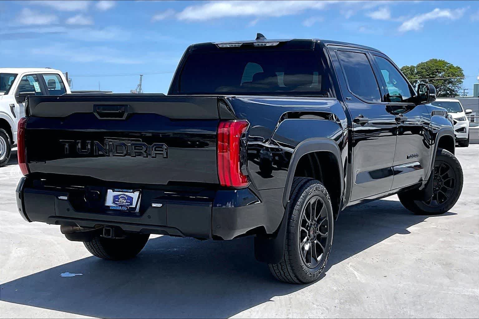 Used 2023 Toyota Tundra SR5 AWD/4WD image 22
