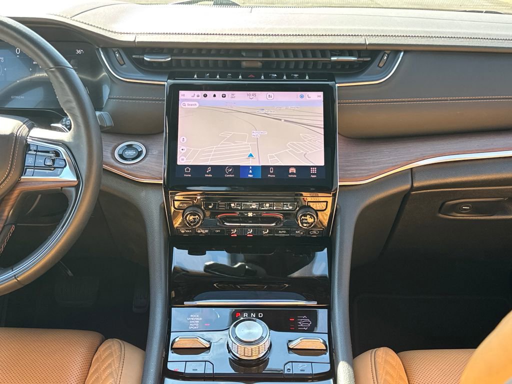 Used 2022 Jeep Grand Cherokee Summit w/ Adv Protech Group IV image 12