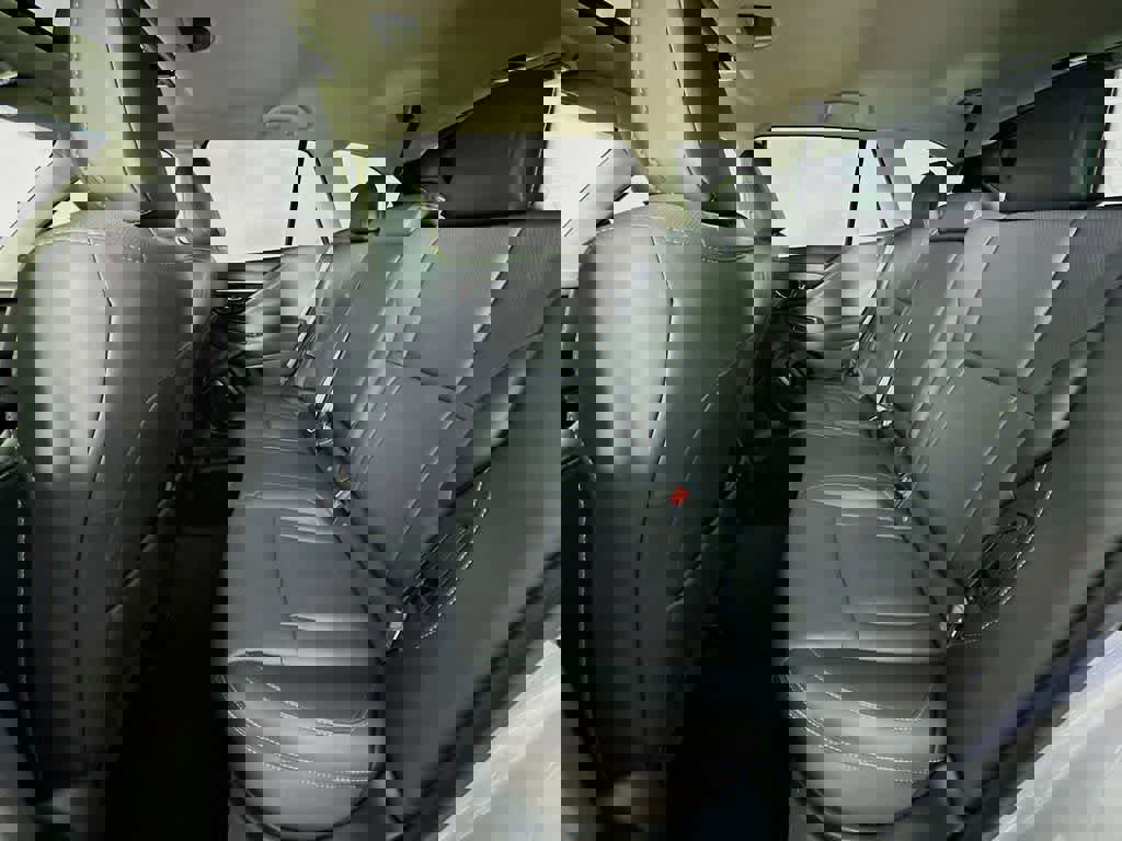 Used 2020 Subaru Outback Limited image 17