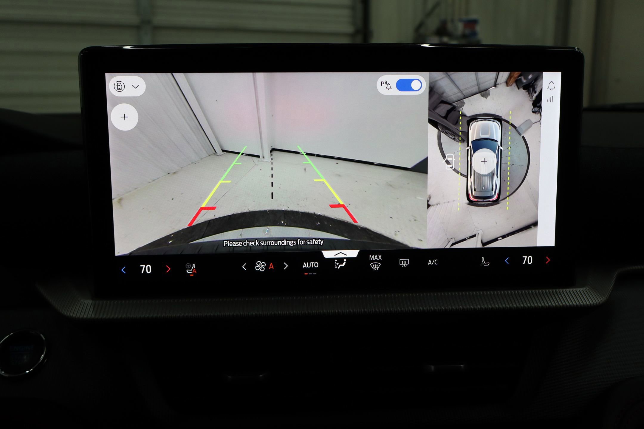 Certified 2025 Ford Explorer ST-Line w/ ST-Line Street Pack image 29