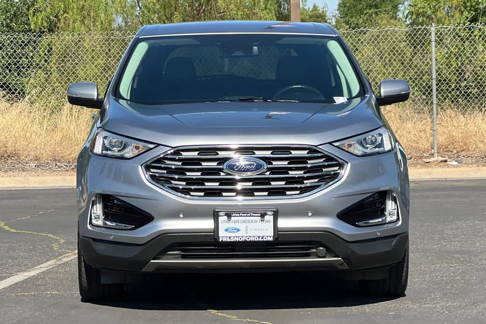 Certified 2022 Ford Edge Titanium AWD/4WD image 11