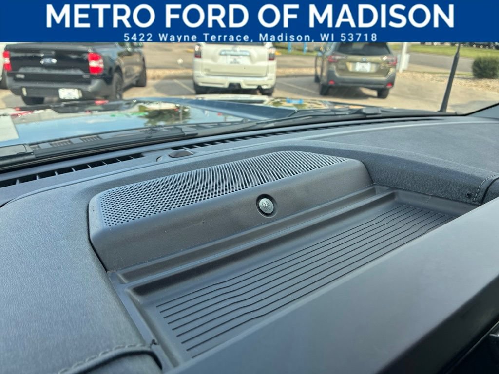 Certified 2025 Ford F250 Lariat w/ Black Appearance Package AWD/4WD image 31