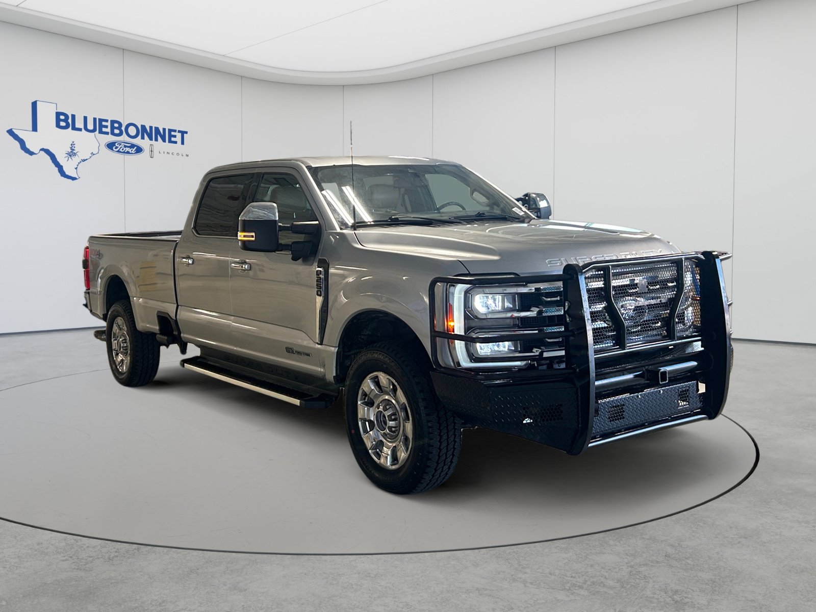 Certified 2023 Ford F250 Lariat w/ Chrome Package AWD/4WD image 3