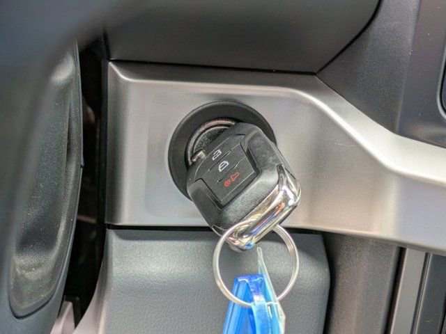 Certified 2024 Ford F550 4x4 Regular Cab Super Duty image 26