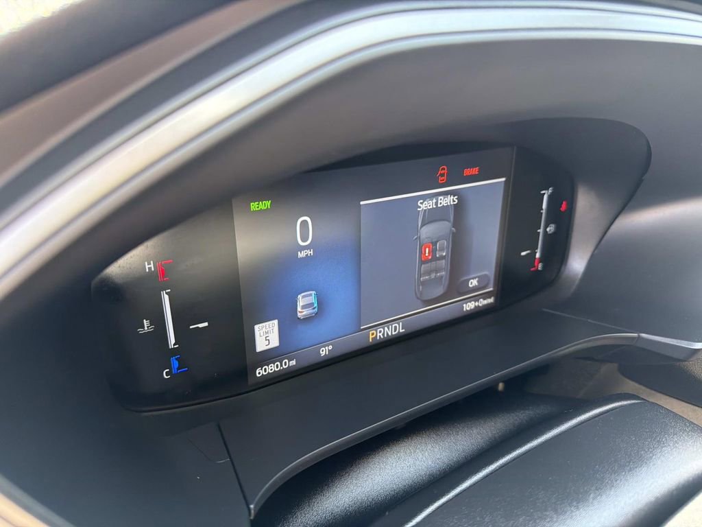 Certified 2025 Ford Escape SE FWD image 27
