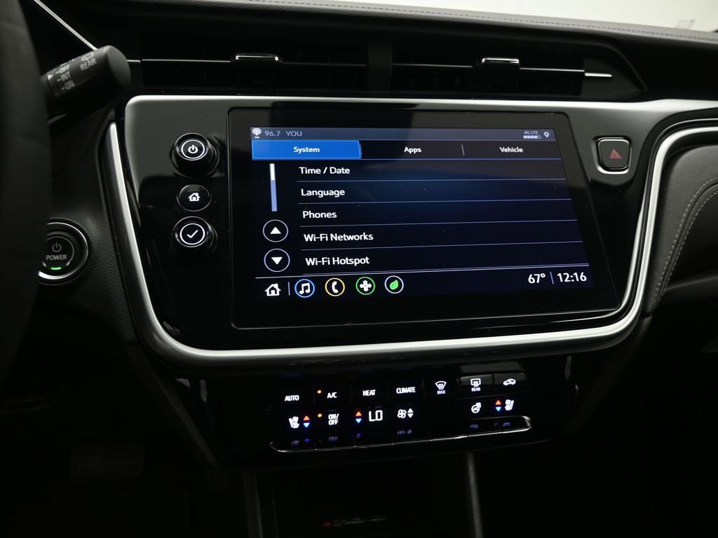 Used 2022 Chevrolet Bolt EUV LT w/ Convenience Package image 40