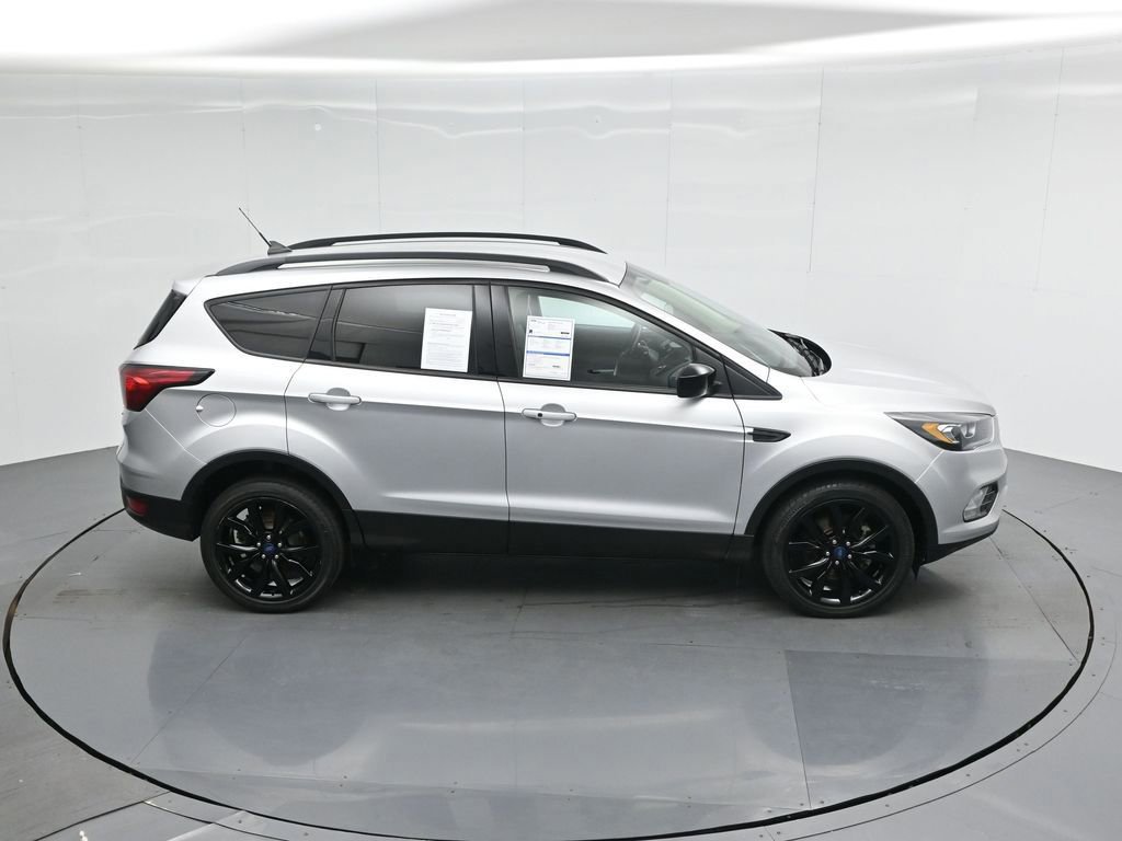 Certified 2019 Ford Escape SE image 9