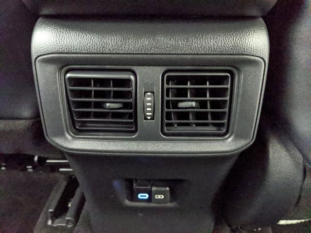 Used 2022 Toyota RAV4 XLE Premium image 16