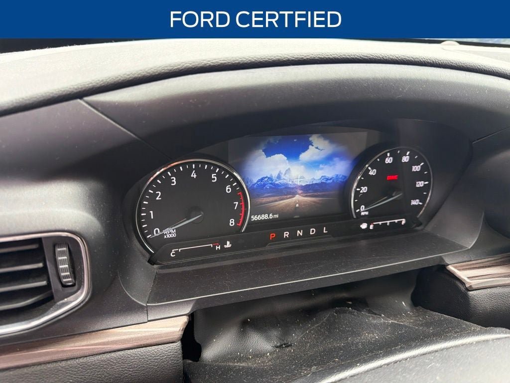 Certified 2023 Ford Explorer Limited AWD/4WD image 3