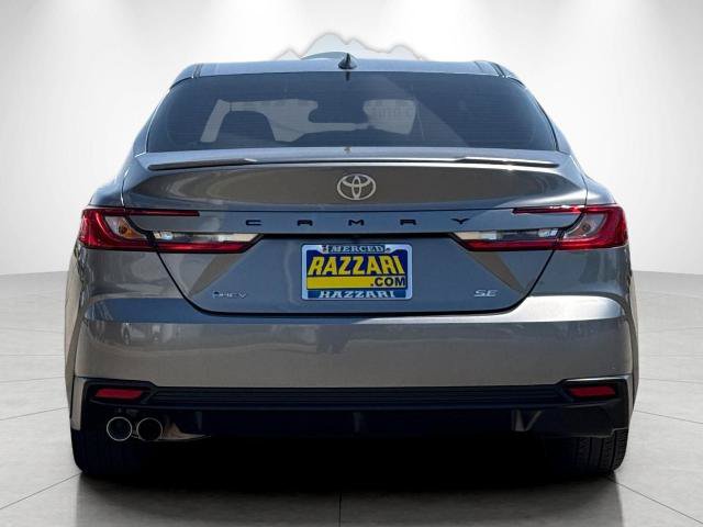 Used 2025 Toyota Camry SE FWD image 4