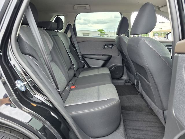Used 2022 Nissan Rogue SV FWD image 24