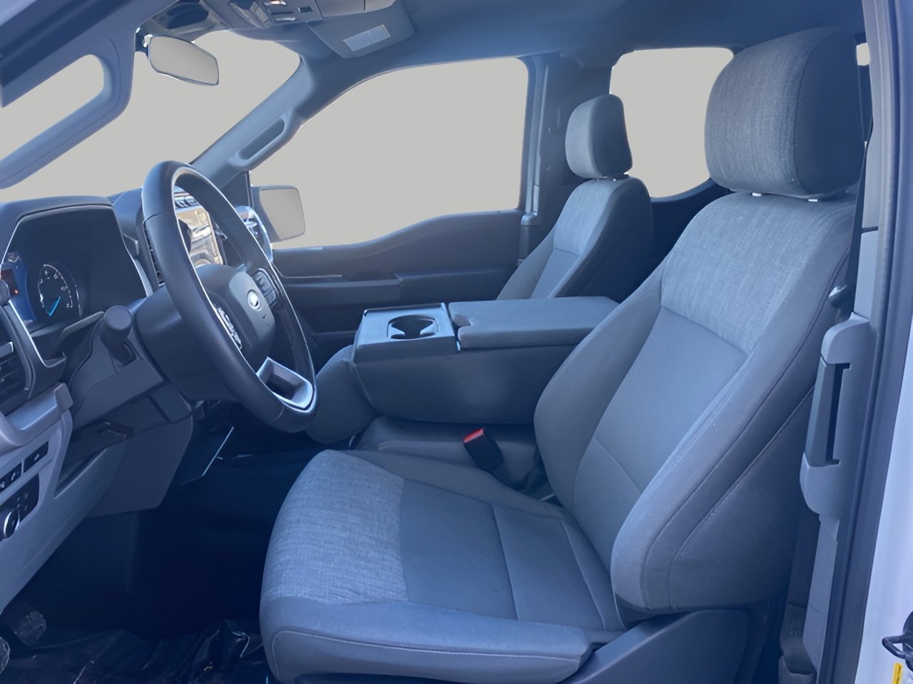 Certified 2022 Ford F150 XLT w/ Equipment Group 302A High image 9