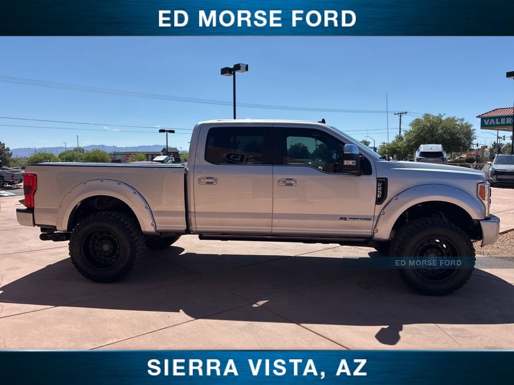 Certified 2019 Ford F250 Platinum w/ Platinum Ultimate Package AWD/4WD image 10