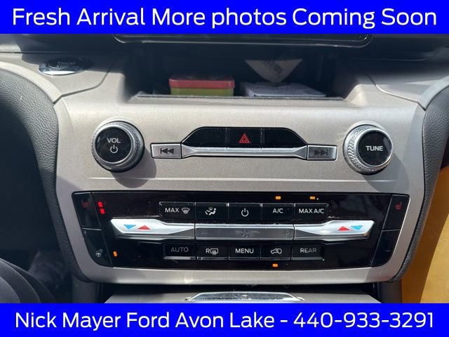 Certified 2022 Ford Explorer XLT w/ Equipment Group 202A image 14