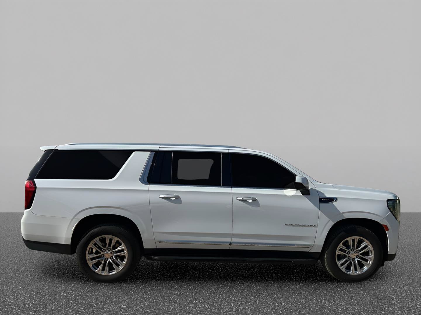 Used 2022 GMC Yukon XL SLT AWD/4WD image 7