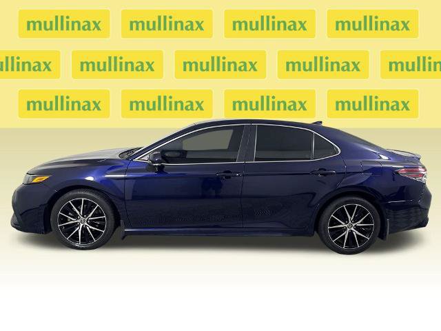 Used 2022 Toyota Camry SE FWD image 12