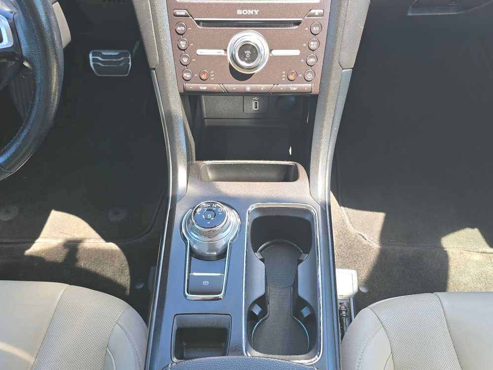 Certified 2018 Ford Fusion Titanium AWD/4WD image 13