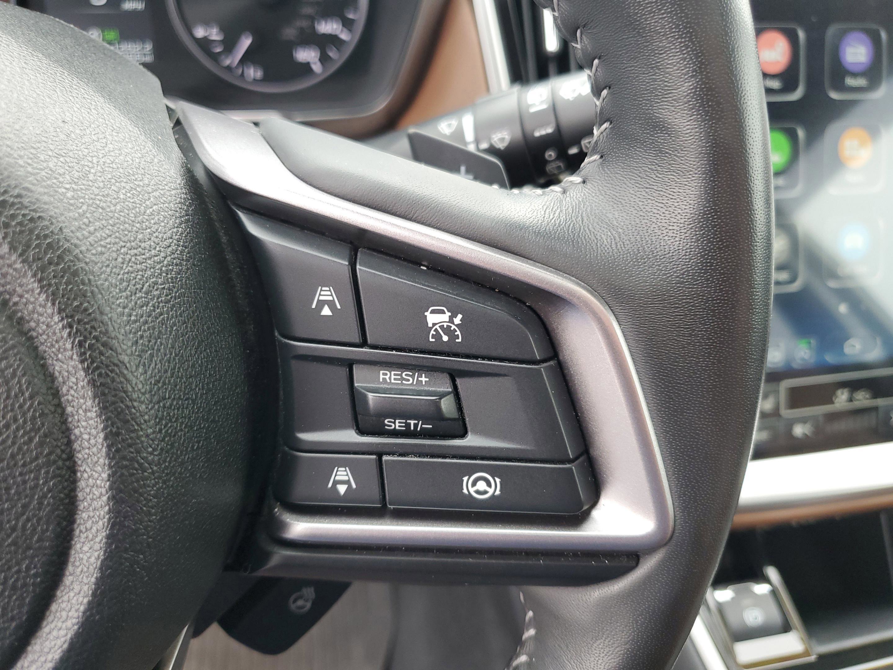 Used 2024 Subaru Outback Touring AWD/4WD image 25