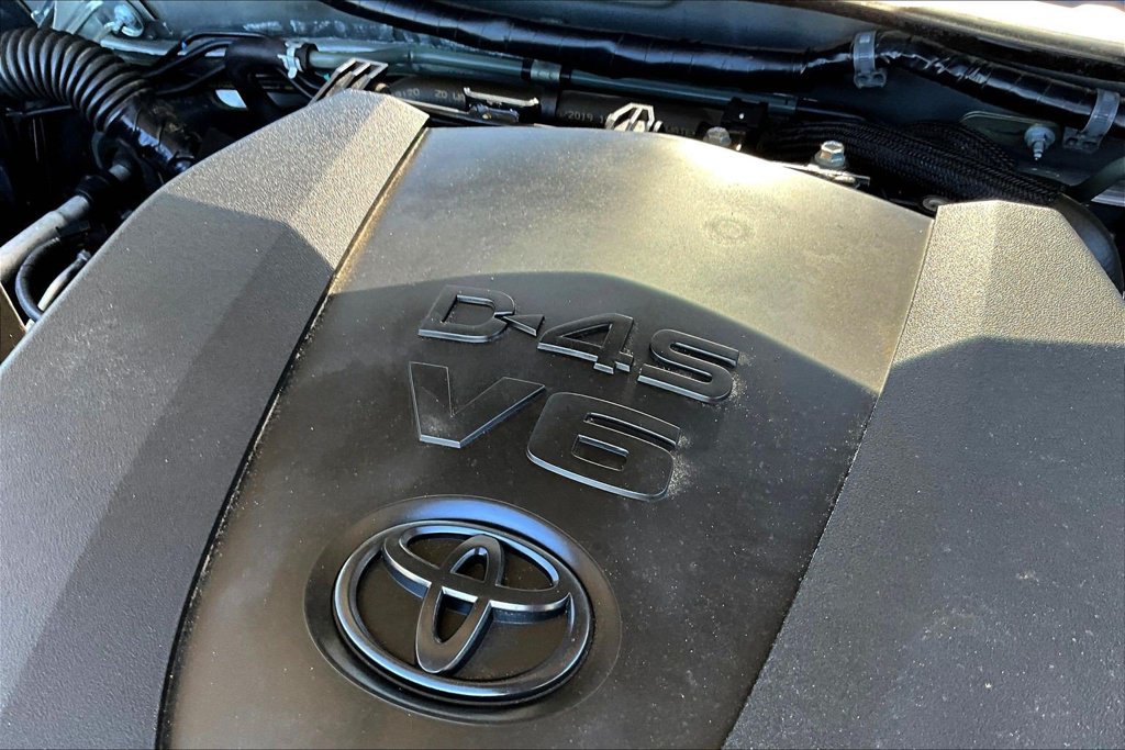 Used 2020 Toyota Tacoma TRD Off-Road RWD image 34