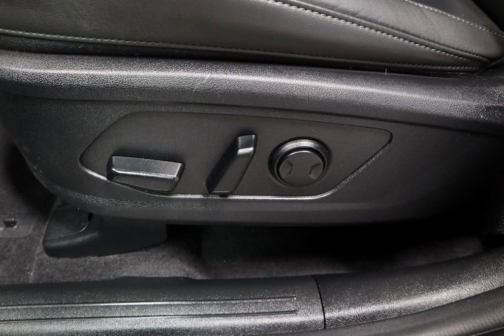 Used 2025 Kia Sorento S w/ Panoramic Sunroof Package FWD image 25